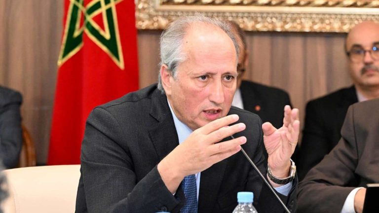 وزارة التعليم تعيد ضبط شروط مباراة الأساتذة المساعدين
