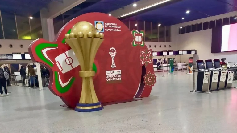المطارات المغربية