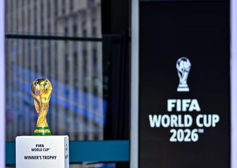 (فيفا) يعلن عن طرح فئة أسعار جديدة لتذاكر مباريات مونديال 2026