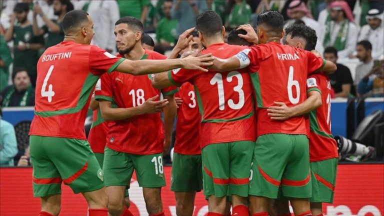 سنة التتويجات للمغاربة.. خطوة واحدة تفصل الأسود عن السبعة ملايين دولار