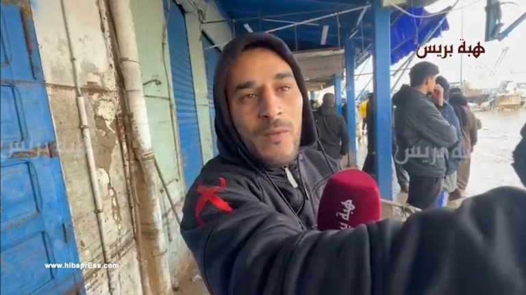 أحد التجار المتضررين