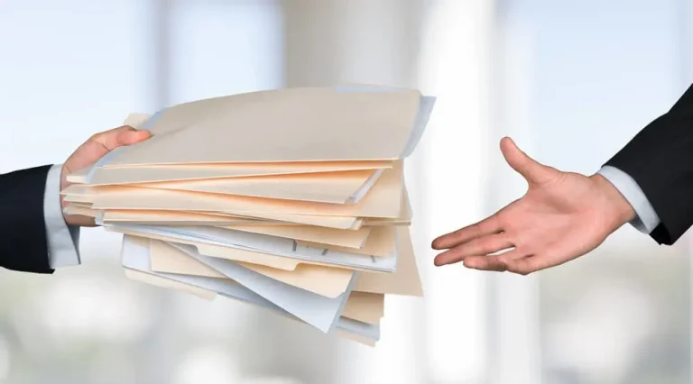 مطالب بتفعيل الحق في المعلومة لتعزيز ثقة المستهلك في المؤسسات