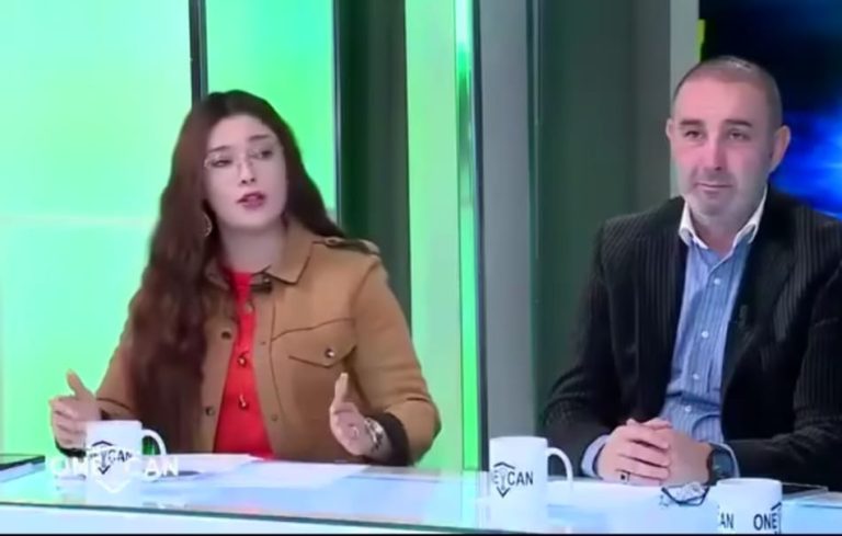 صحافية جزائرية : لا ضربة جزاء للجزائر والمنتخب النيجيري استحق الفوز