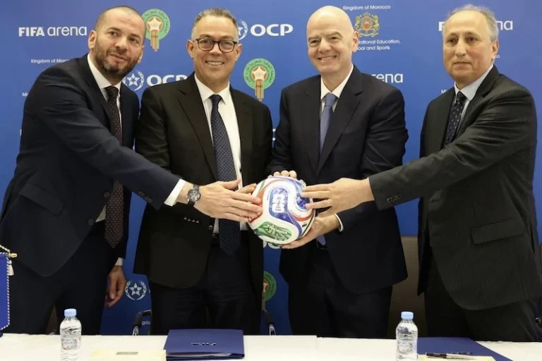 إنفانتينو يعلن إنشاء 30 ملعباً مصغراً لـ“FIFA Arena” بالمغرب