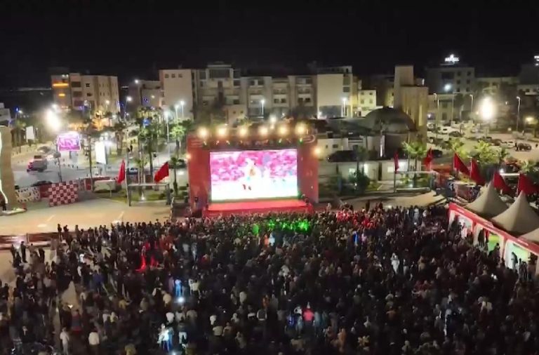 (Fan Zone الداخلة).. فضاء للفرجة الجماعية على إيقاع كأس إفريقيا