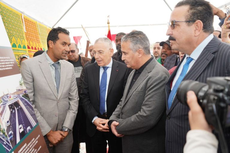 والي جهة مراكش آسفي يفتتح ممرا تحت أرضي بكلفة تناهز 86 مليون درهم