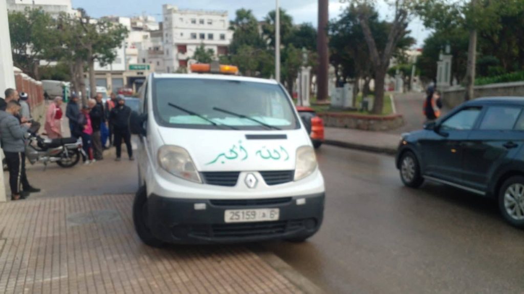 العثور على شخص بلا مأوى ميتًا قرب مقبرة زيانة بتطوان (صور)