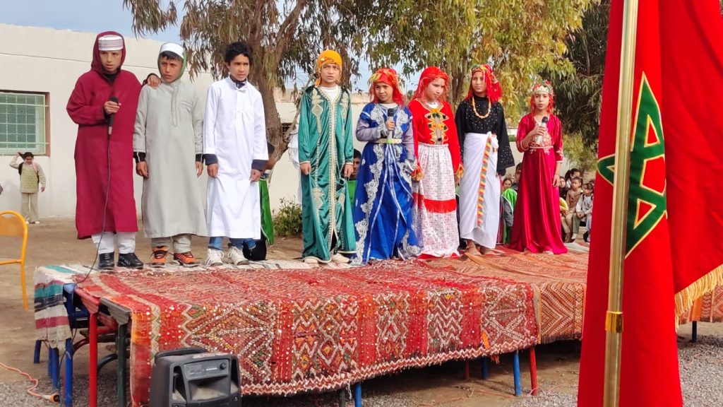 رأس السنة الأمازيغية...تلاميذ مدرسة أولاد عزوز بسطات يكرسون ثقافة تمغربيت " صور"