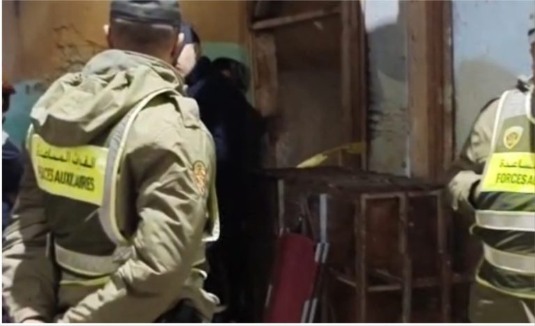 انهيار سقف منزل بالمدينة العتيقة بفاس يُصيب سيدة بجروح والوالي يتفقد مكان الحادث