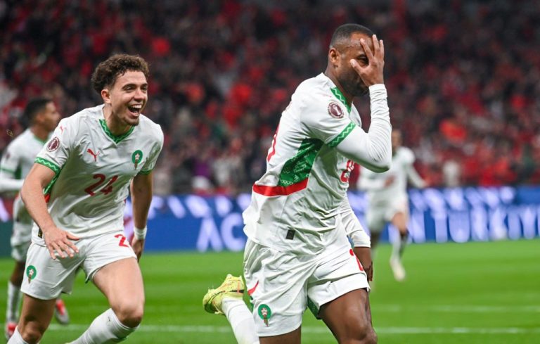 (كاف) يعين حكماً مالياً لمباراة المغرب وتنزانيا