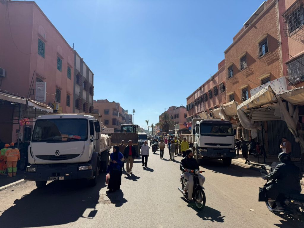 مراكش.. سلطات النخيل تشن حملات ميدانية لتحرير الملك العمومي بعين ايطي - صور