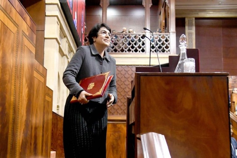 العدوي: من بين 78 اتفاقية موقعة أمام الملك لم يتم استكمال سوى 32 برنامج منها