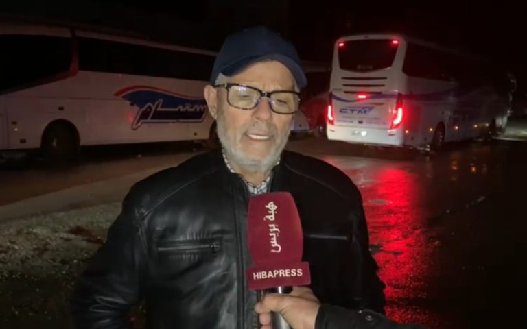 السيمو لهبة بريس: (أنا رئيس جماعة ديال البشر أما القطط والكلاب عندهم الجمعيات ديالهم)