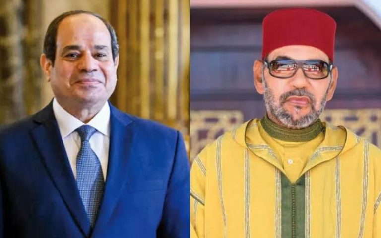 السيسي مبرقا الملك: "أدعو الله تعالى أن يدعم جهودنا لتعزيز السلام والأمن والاستقرار بين شعوبنا"