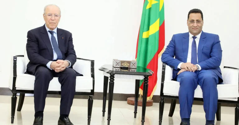 التوفيق يجري مباحثات بنواكشوط مع الوزير الأول الموريتاني