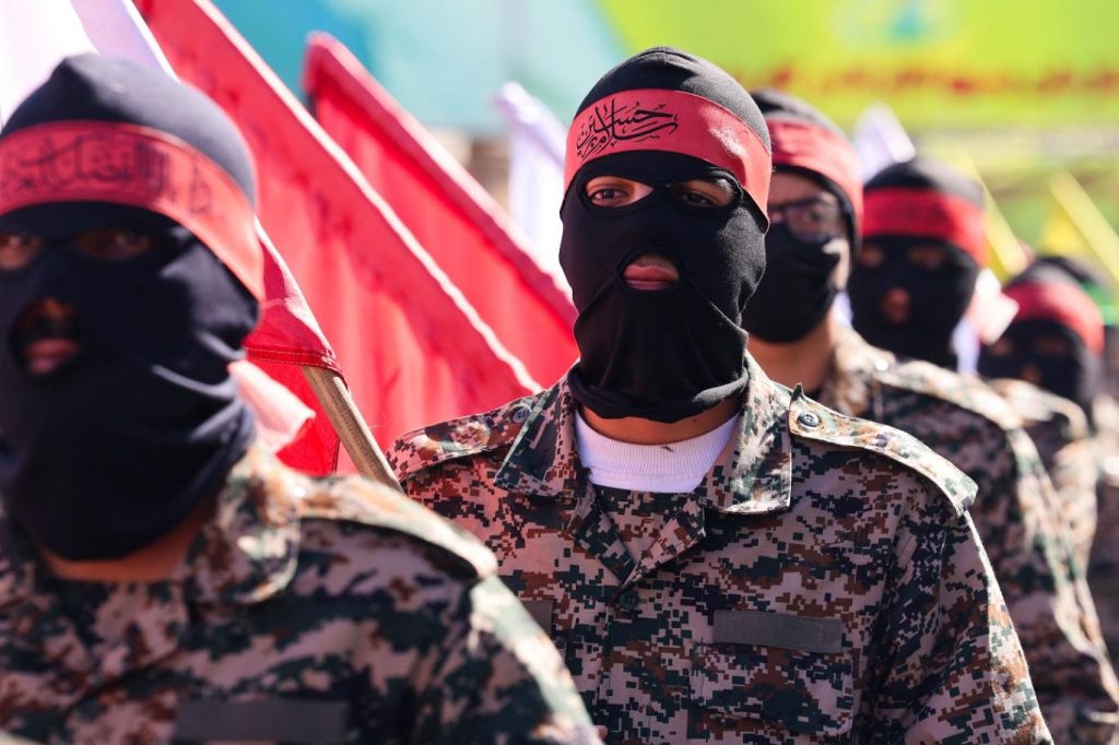 الحرس الثوري الإيراني: جاهزون لحرب طويلة