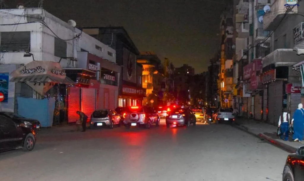 مصر.. الحكومة تغلق المحلات لترشيد الطاقة والتحايل يملأ شوارع العمرانية