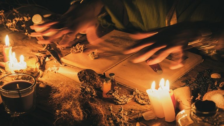 كنوز الدم… هل تعود شبكات الشعوذة لاستهداف أطفال درعة تافيلالت؟