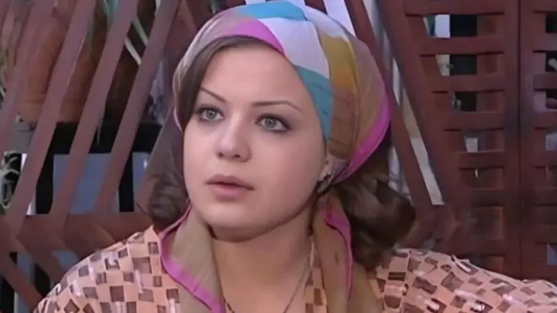 قفز من جسر.. غموض يلف وفاة ابن نجمة "باب الحارة"