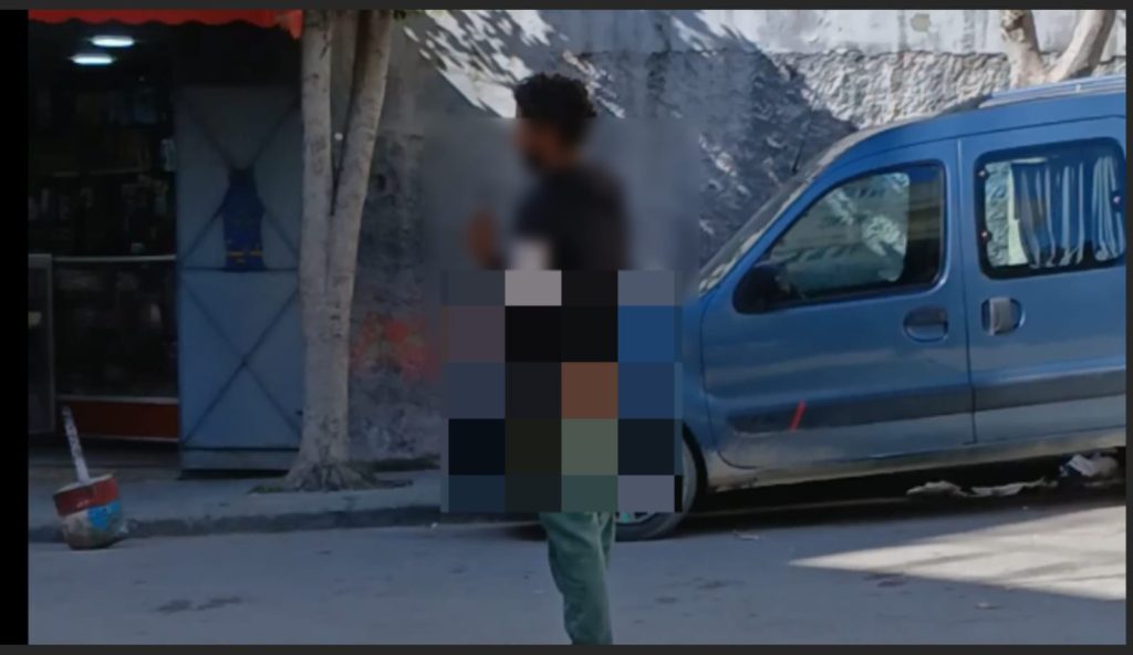 طنجة.. هيجان شخص يعاني اضطرابات نفسية يثير الرعب في حي حومة الشوك