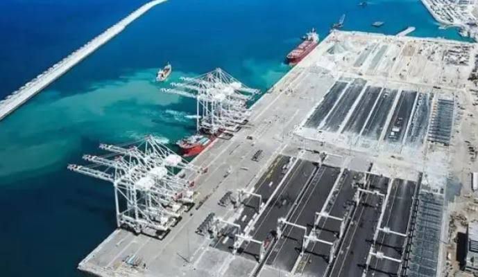 ميناء الناظور.. الحصن الجديد لتأمين إمدادات الطاقة في ظل التوترات العالمية