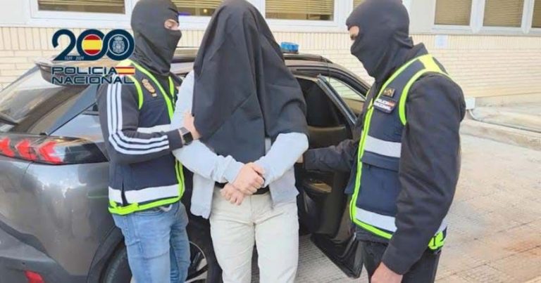 توقيف شخص في مليلية المحتلة للاشتباه في تورطه في الإرهاب الجهادي