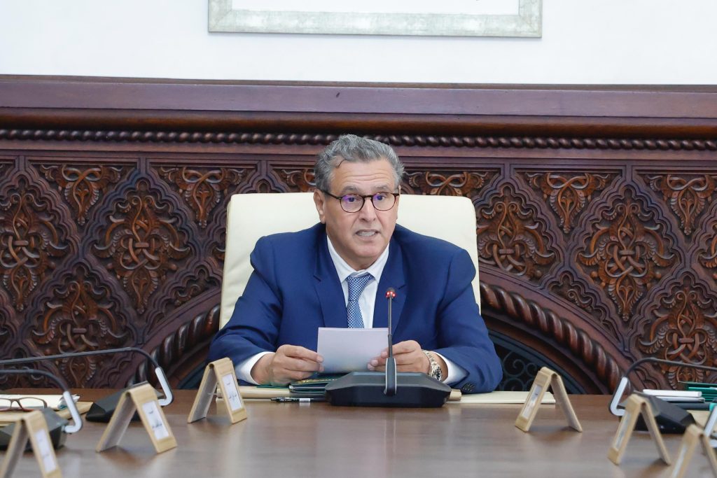 رقم قياسي للاستثمارات الأجنبية في المغرب.. أخنوش يكشف بلوغ 56 مليار درهم خلال سنة واحدة
