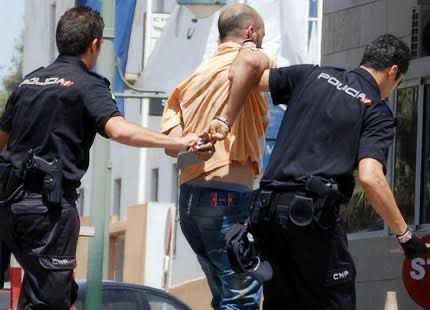 شاب مغربي ينجو من محاولة قتل على يد جزائري في إسبانيا