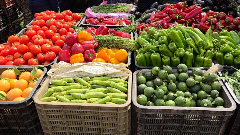 المغاربة متخوفون من ارتفاع الأسعار بسبب تداعيات حرب الشرق الأوسط