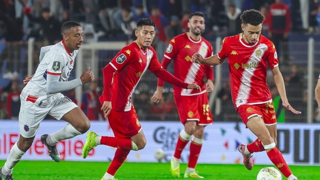 في مباراة هتشكوكية.. أسفي تتأهل لنصف نهائي كأس الكاف على حساب الوداد