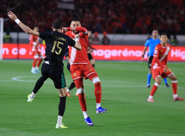 الجيش يحقق فوزاً ثمينا على مضيفه الوداد في كلاسيكو المغرب