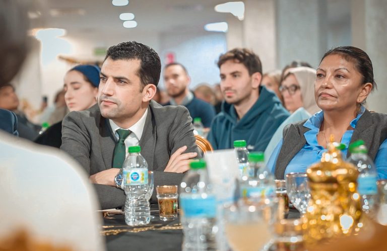 فالنسيا.. إفطار تضامني يعزز الحوار الثقافي ويدعم تمكين النساء