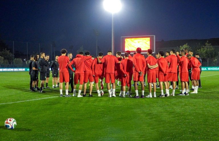وهبي يقود أول حصة تدريبية مع المنتخب المغربي الأول