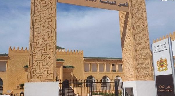 محكمة فاس تواصل النظر في تجاوزات مالية في جماعة رأس الماء بالناظور