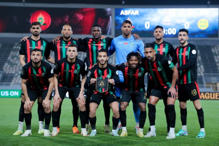 أبطال إفريقيا.. الجيش الملكي يفرّط في الانتصار أمام بيراميدز