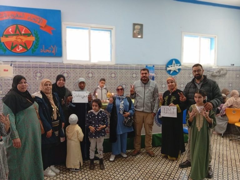 شبيبة العاملة المغربية تنظم حفل حناء للأطفال في الناظور(صور)
