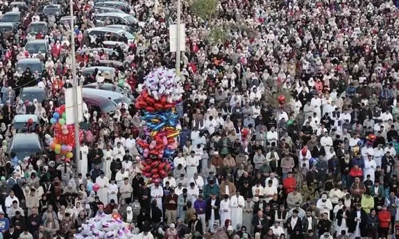 بعد العيد.. الصلاة المختلطة تثير جدلا واسعا في مصر