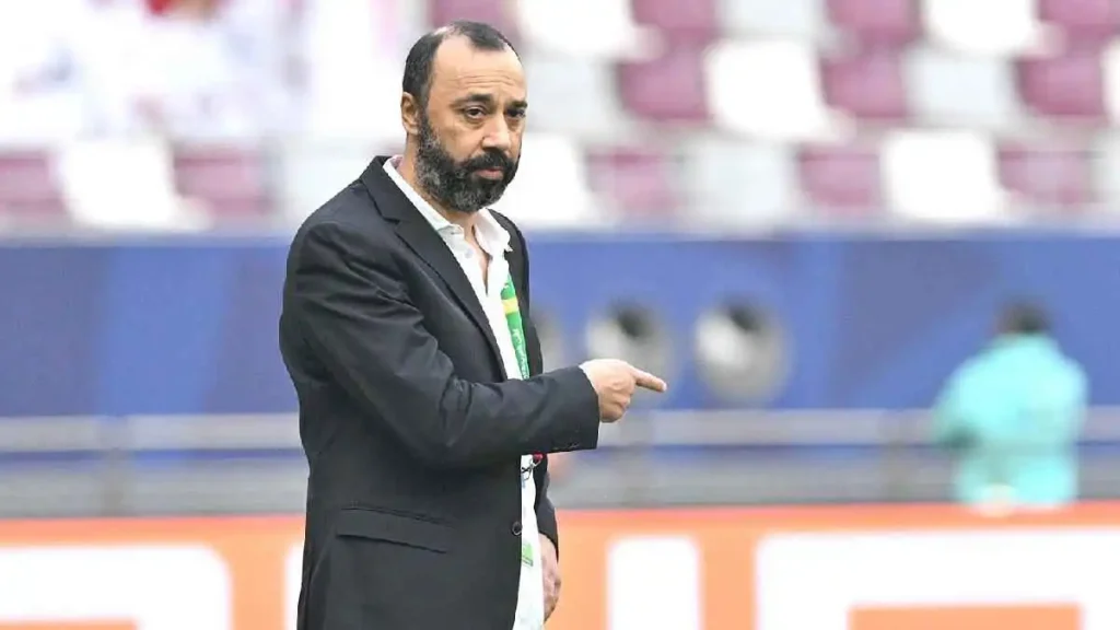 الاتحاد العُماني يعلن التعاقد مع طارق السكتيوي لقيادة المنتخب الأول