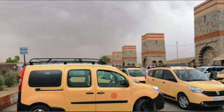 تسعيرة جديدة لـ“الطاكسي الكبير” بين مراكش وورزازات تشعل غضب المسافرين