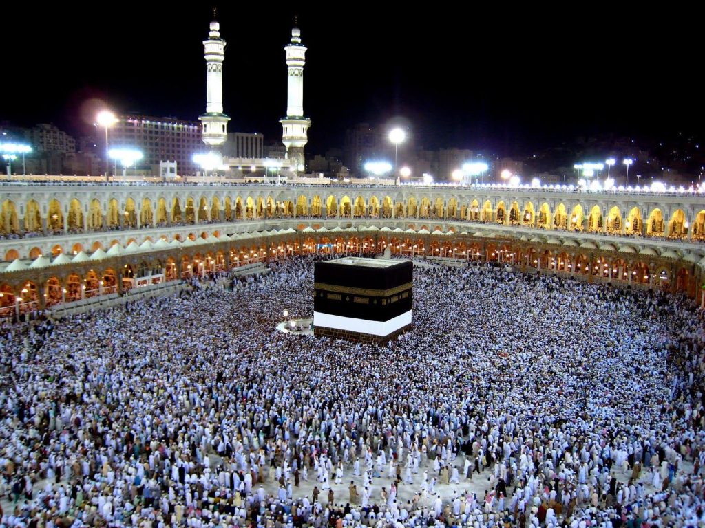 وزارة الأوقاف تحدد كلفة حج 1447هـ في 63 ألفا و221 درهما