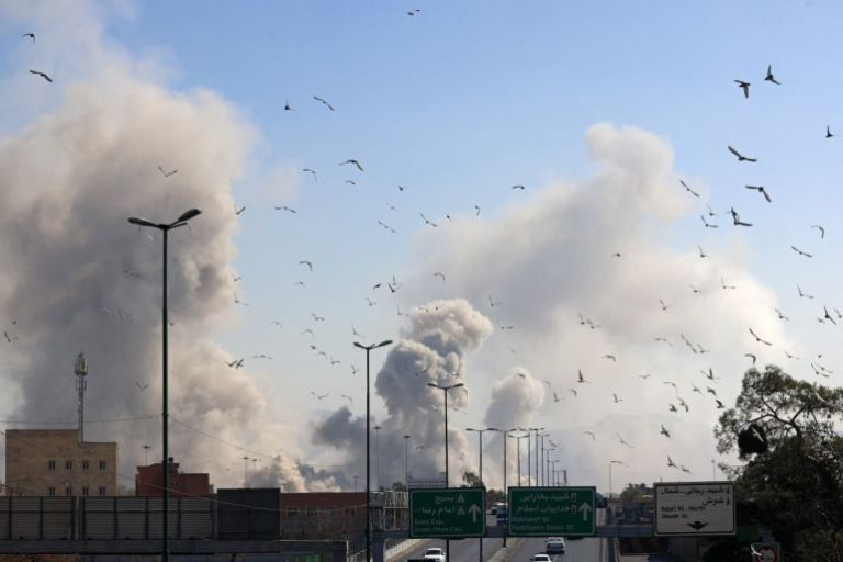 إيران: نفذنا أشد وأكثف موجة صواريخ