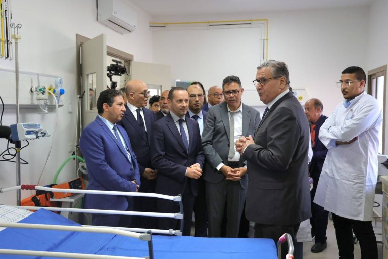 أخنوش يعطي انطلاقة خدمات المركز الصحي تزارت بإقليم الحوز