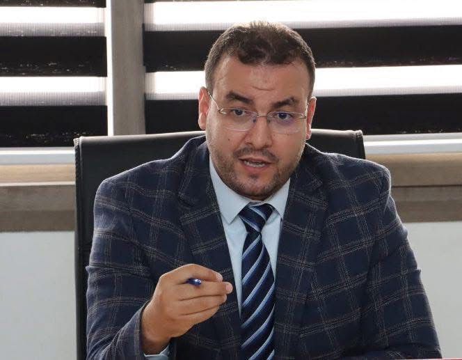 الدكتور جمال العزيز