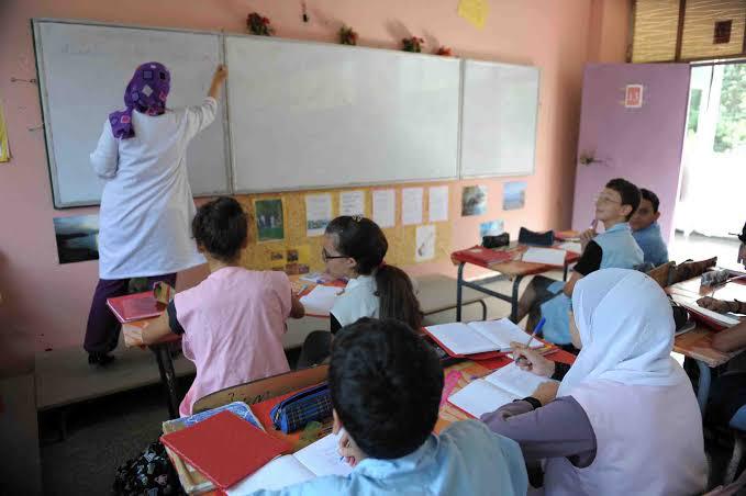 بسبب نزاع مع أستاذتها.. اعتقال تلميذة بزايو يفجر غضبا حقوقيا