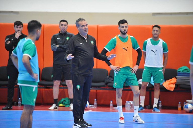 تأهبا للمشاركة في كأس إفريقيا.. الدكيك يرفع إيقاع الاستعدادات لأسود القاعة
