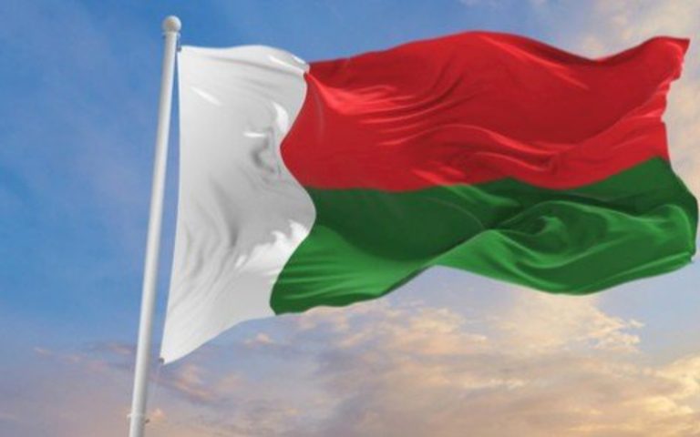 رئيس مدغشقر يتعرض لمحاولة اغتيال