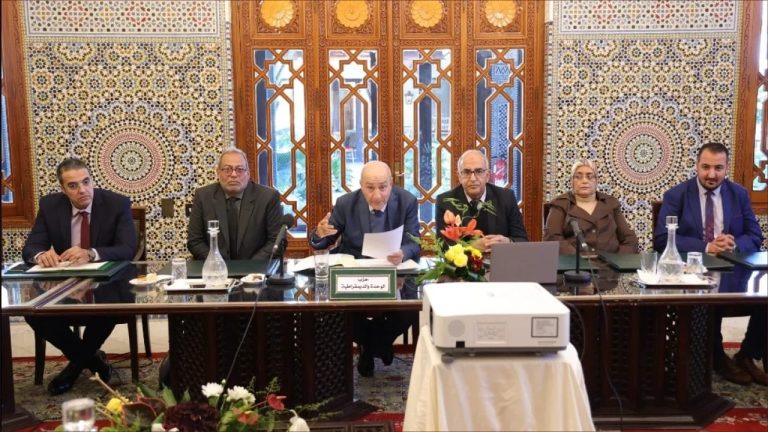 انقسام حاد داخل حزب الوحدة والديمقراطية بعد قرار الاندماج مع "البيجيدي"