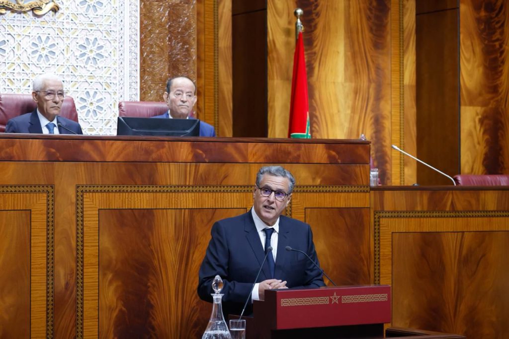 أخنوش: بلادنا تمكنت من استقبال 19.8 مليون سائح بزيادة 53,5% مقارنة بسنة 2019