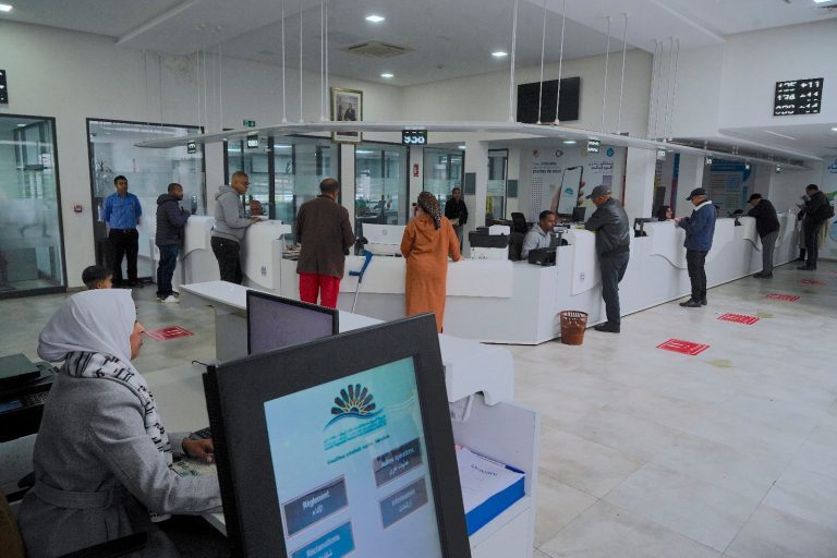 لا زيادات في أسعار الماء والكهرباء بجهة الدار البيضاء-سطات.. والفوترة حسب الاستهلاك الفعلي