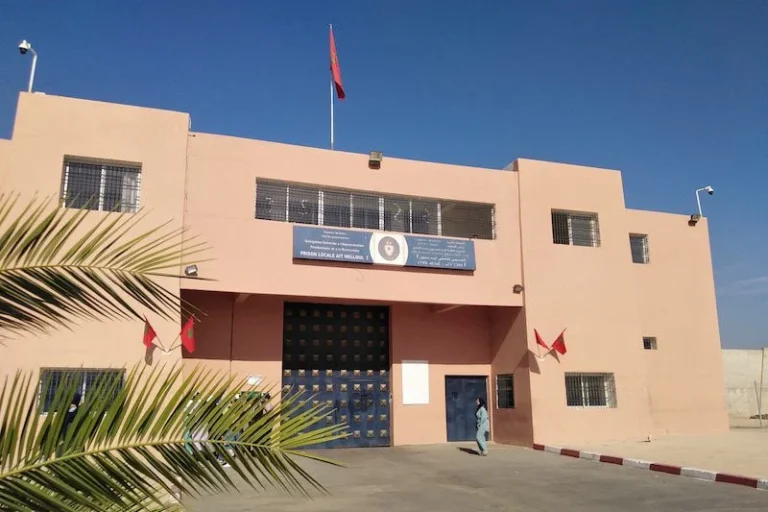 إدارة سجن آيت ملول 2 تنفي تعنيف سجين وتوضح تفاصيل الواقعة